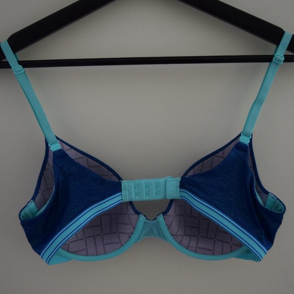 Victoria's Secret Bra - Picture 2 of 2